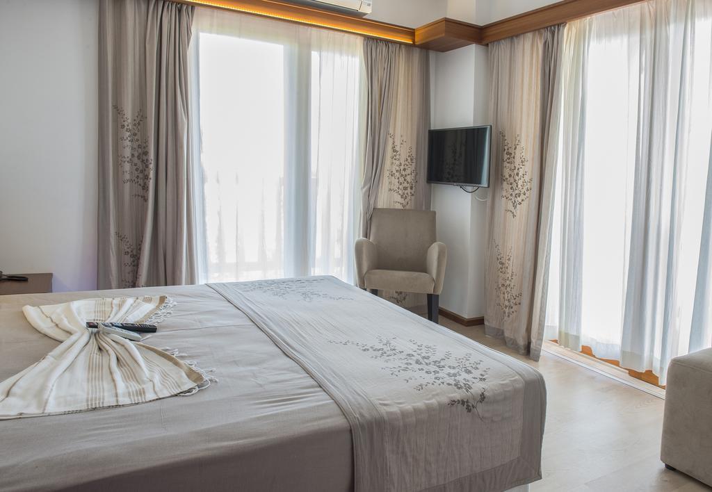 Hotel Lotus Spa&Sport Akyaka Akyaka  Quarto foto